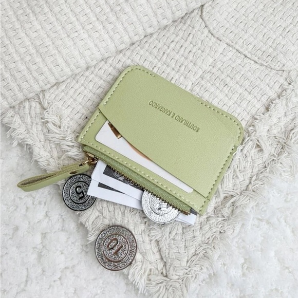 ⚠️Clearance Mint Green Small & Slim Cardholder / Wallet - Picture 3 of 4